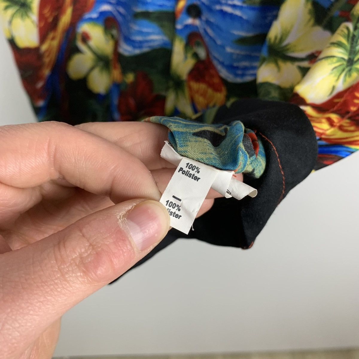 Vintage Run & Fly Crazy Floral Hawaiian Shirt Vintage Y2K Designer Size US S / EU 44-46 / 1 - 15 Thumbnail
