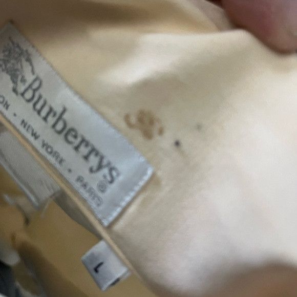 Burberry Burberrys Vintage button up top size large FLAWED Size L / US 10 / IT 46 - 5 Thumbnail