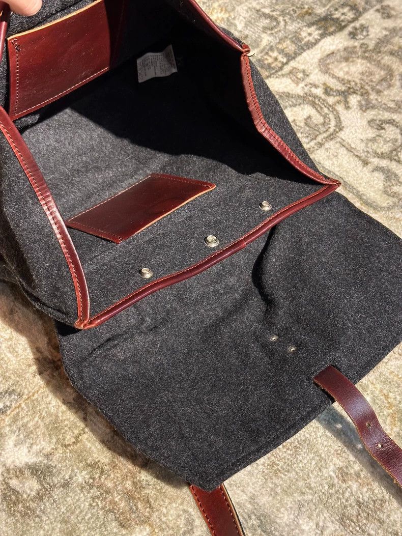 Y's Y's 90s grey wool felt parchment messenger bag Size ONE SIZE - 7 Thumbnail