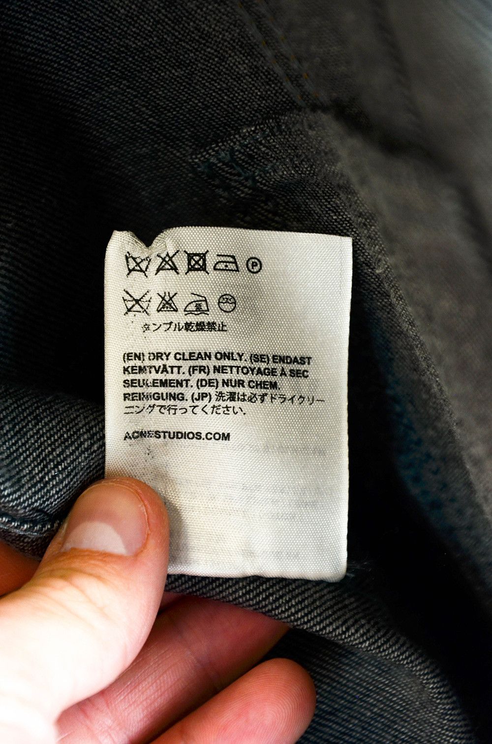 Acne Studios Acne Studios Sleeveless Raw Denim Trucker Vest – Size L Size US L / EU 52-54 / 3 - 12 Thumbnail