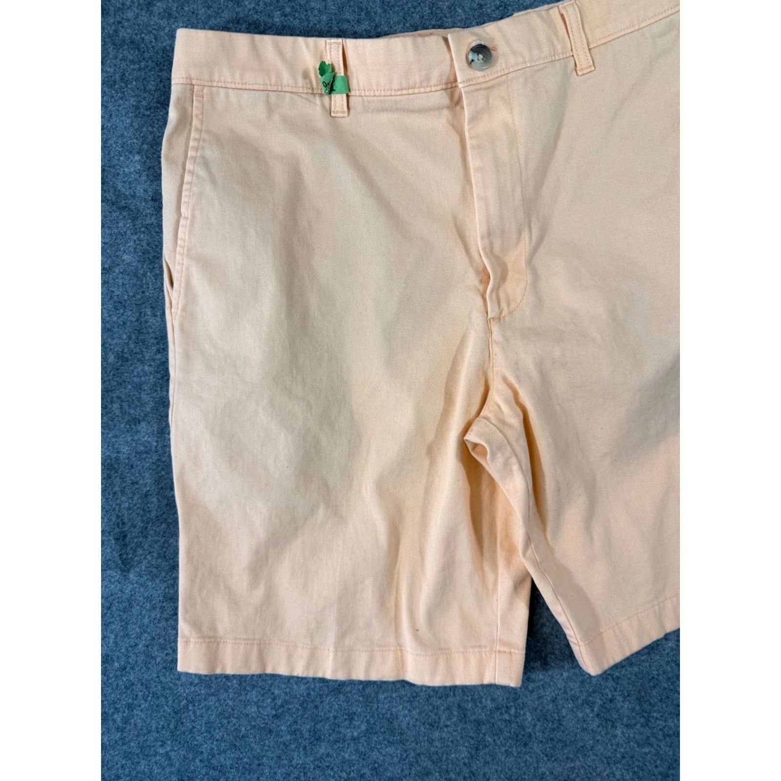 Roundtree & Yorke Roundtree & Yorke Chino Shorts Mens 36 Coral Stretch Flat Front Slash Pockets Regular Inseam 9in Casual Summer Size US 36 / EU 52 - 3 Thumbnail