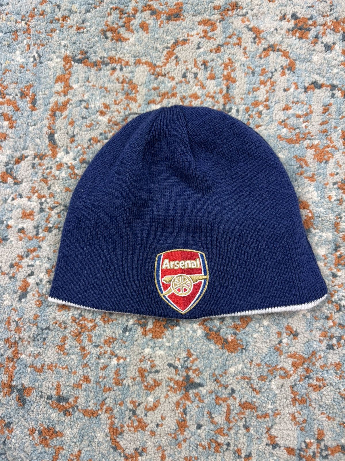 Vintage Vintage 90s Arsenal F.C. reversible beanie hat Blokecore Size ONE SIZE - 2 Thumbnail