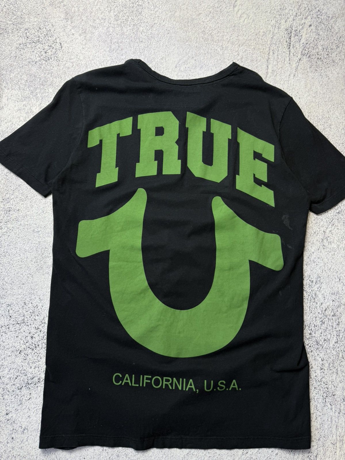 True Religion Vintage True Religion T Shirt Big Logo USA Size US S / EU 44-46 / 1 - 19 Thumbnail