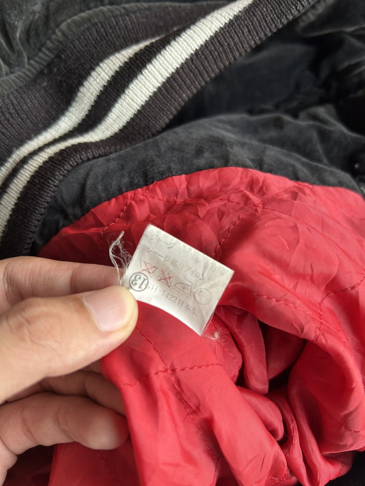 Japanese Brand THRASHED Vintage Sukajan Embroidery Sunfaded Jacket Size US XL / EU 56 / 4 - 17 Thumbnail
