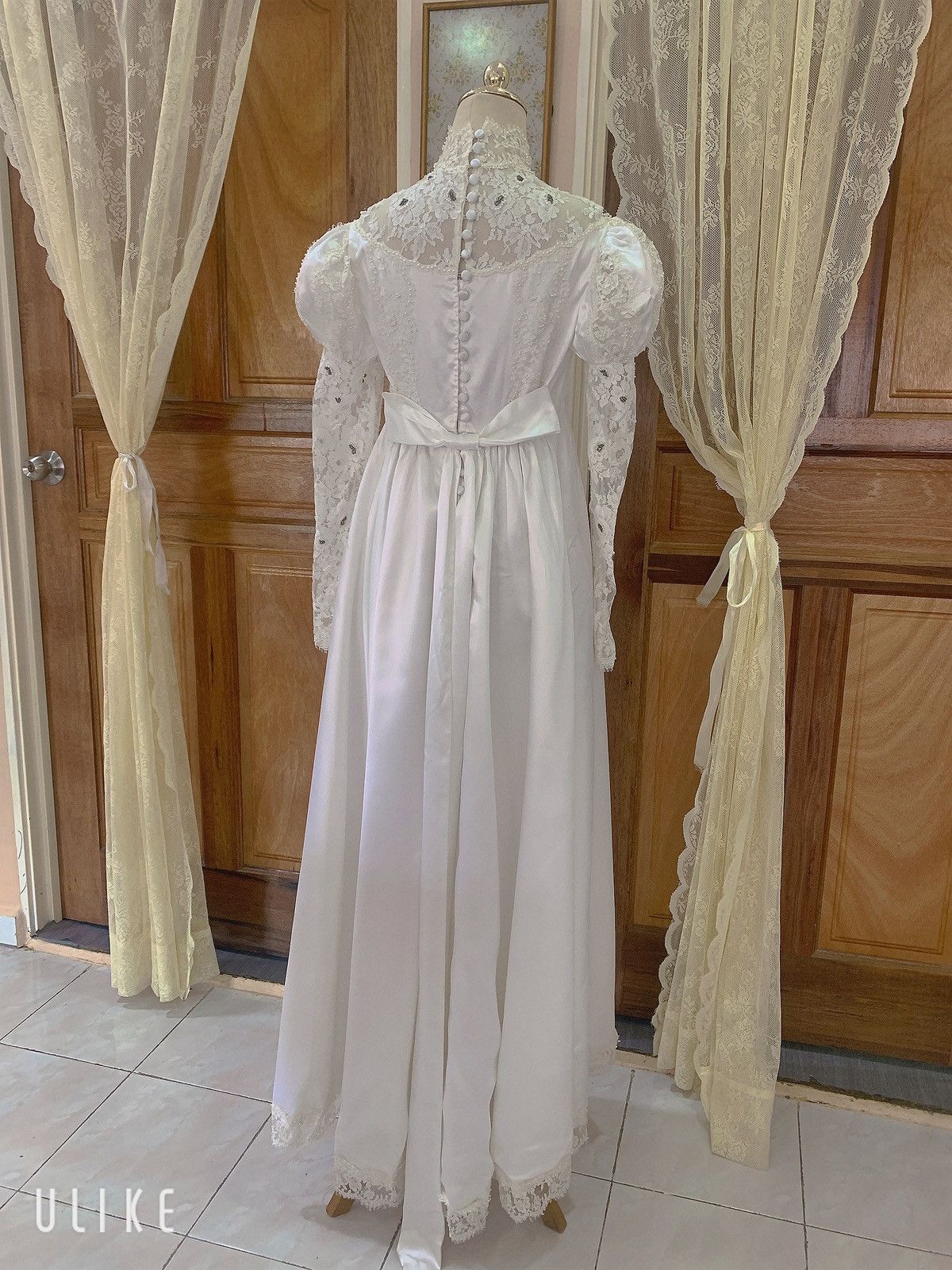 Vintage Vintage wedding gown Size S / US 4 / IT 40 - 6 Thumbnail