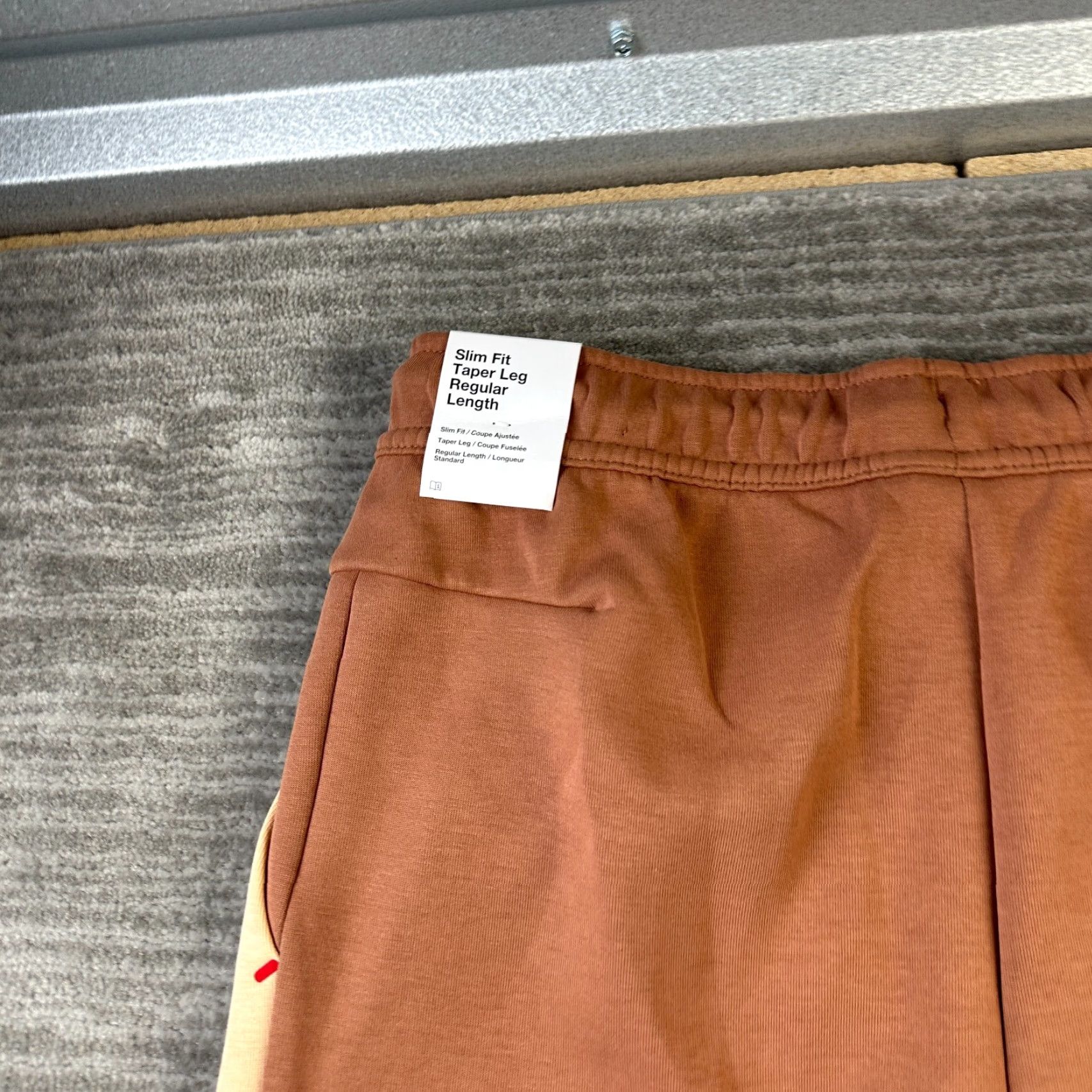 Nike Nike Tech Fleece Pants Mens Small Slim Tapered Inseam 27in Brown Cotton Blend Jogger Activewear Casual Size US 29 - 5 Thumbnail