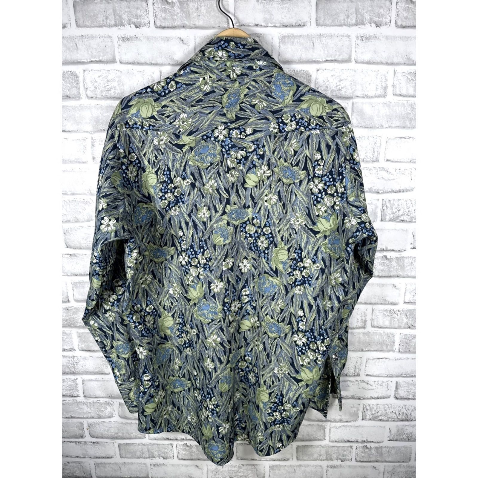 Vintage VINTAGE H Bar C Ranchwear Western Shirt Pearl Snap Hippie Floral Mens 16.5/34 USA Size US L / EU 52-54 / 3 - 7 Thumbnail