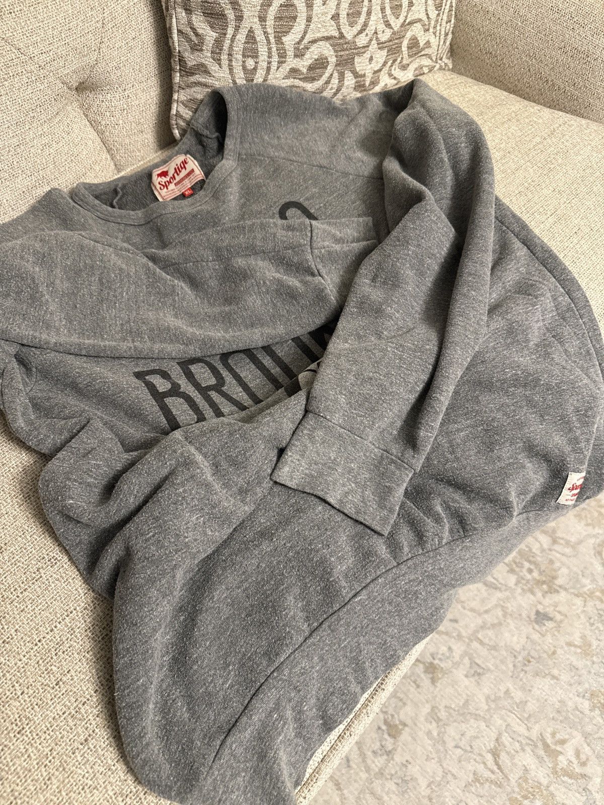 Other Sportiqe Hello Brooklyn Nets sweater size XL Size US XL / EU 56 / 4 - 2 Thumbnail
