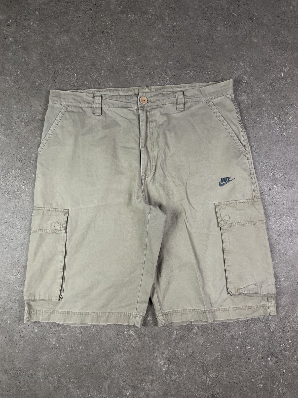 Nike × Vintage Vintage Y2K Nike Cargo Shorts Jorts Size US 36 / EU 52 - 1 Thumbnail