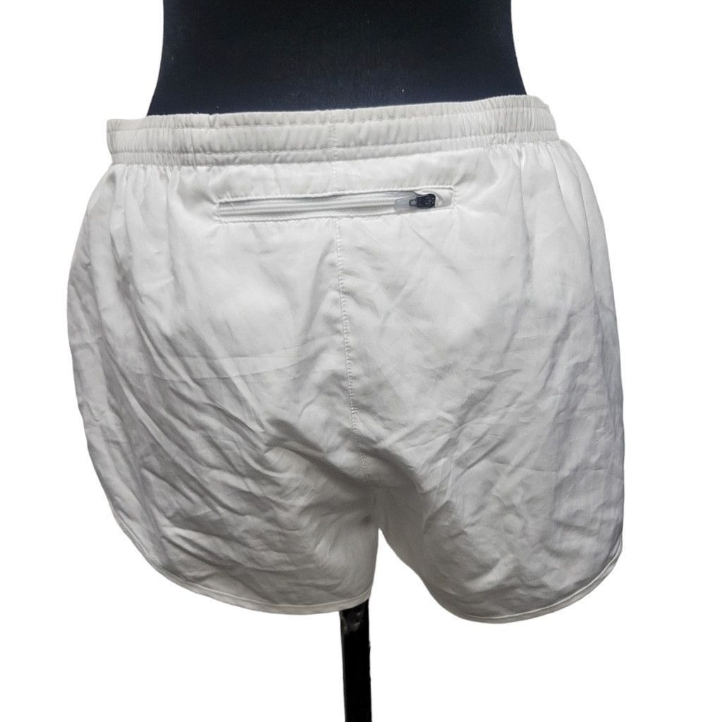 Nike Nike Women's Running Shorts. Size Medium. Excellent Conditio Size 28" / US 6 / IT 42 - 7 Thumbnail
