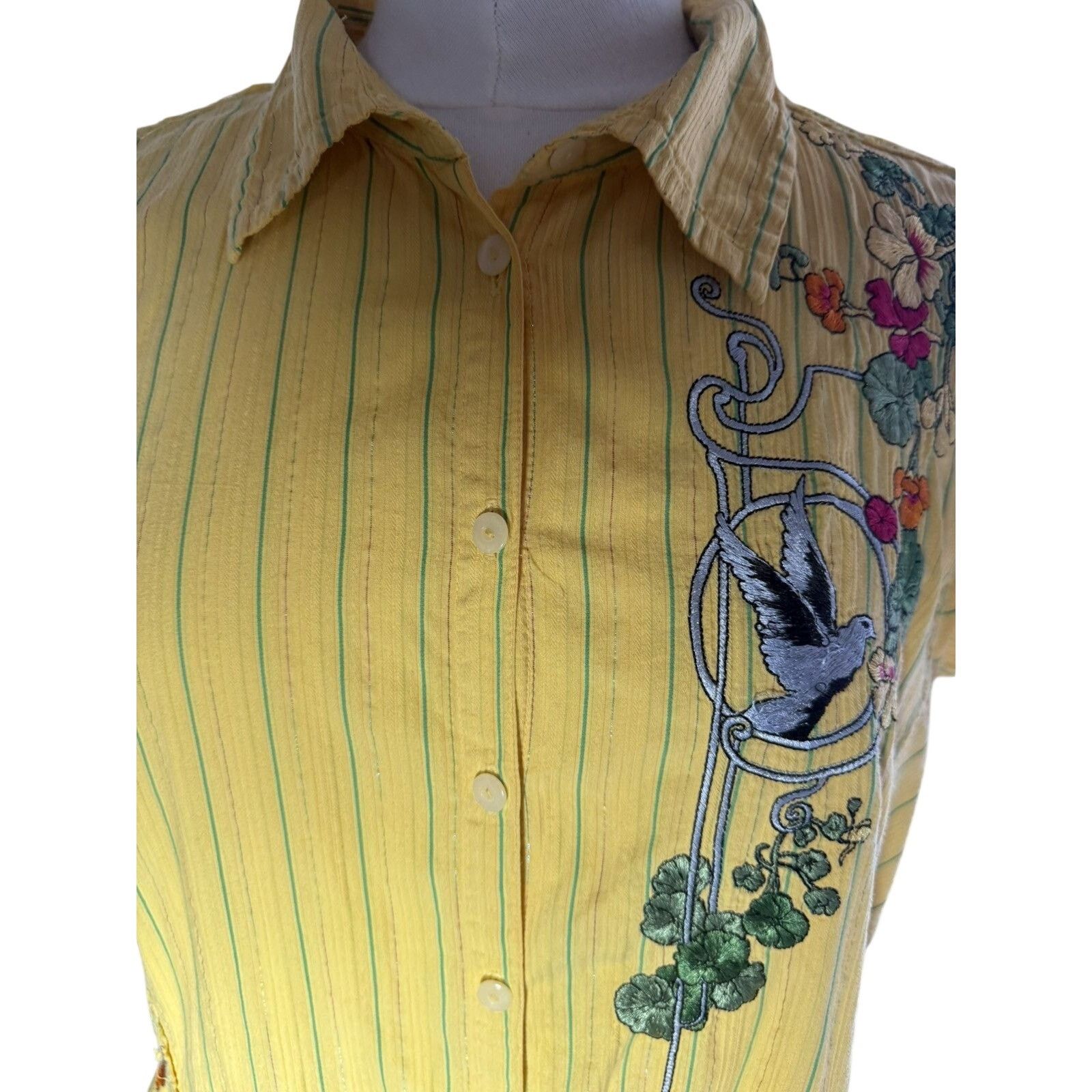 Other 3J Workshop Yellow button down “Amore” embroidered details Size L / US 10 / IT 46 - 3 Thumbnail