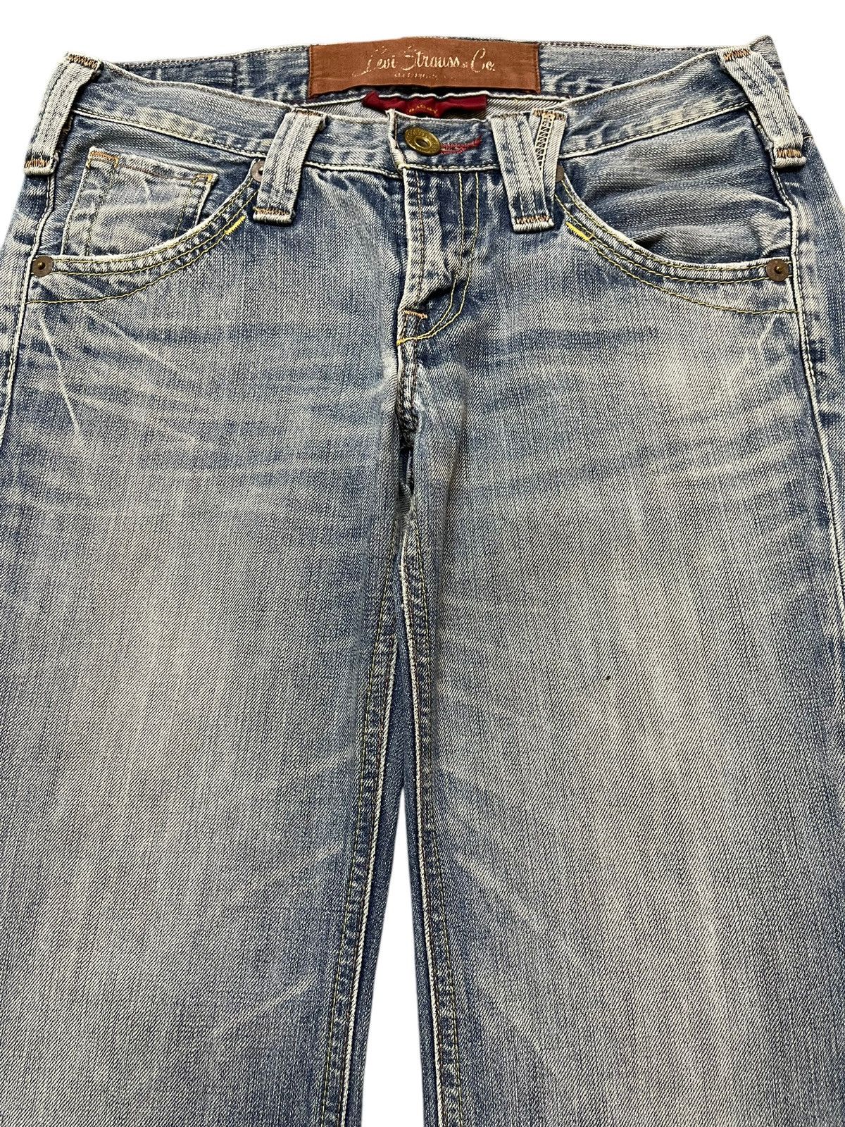 Levi's Vintage 90s Levis Faded Wash Style Wide Leg Baggy Jeans Size US 30 / EU 46 - 3 Thumbnail