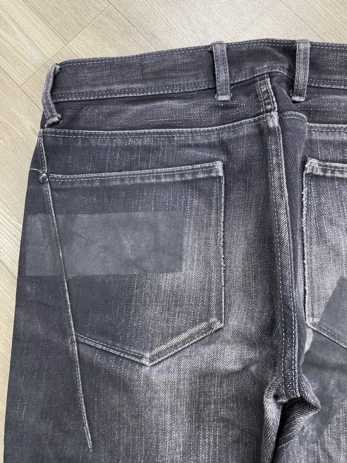 Neil Barrett 2000s Neil Barrett Distressed Faded Black Washed Jeans Size US 33 - 14 Thumbnail