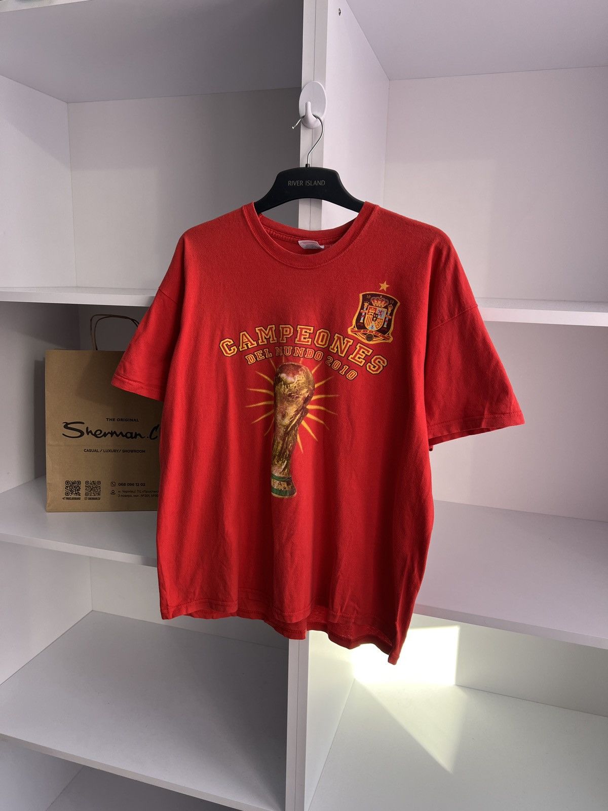 Vintage Vintage Spain Campeones 2010 world cup tee Size US XL / EU 56 / 4 - 3 Thumbnail