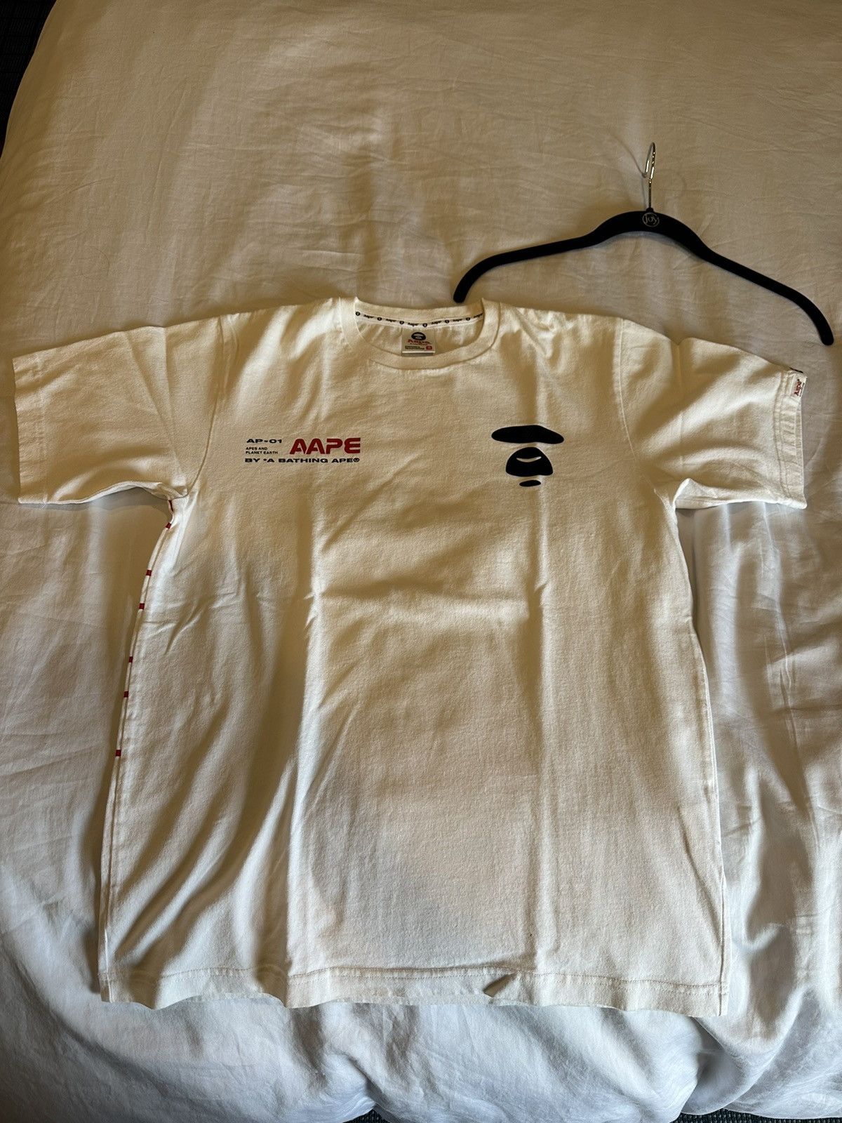 AAPE UNVS t-shirt