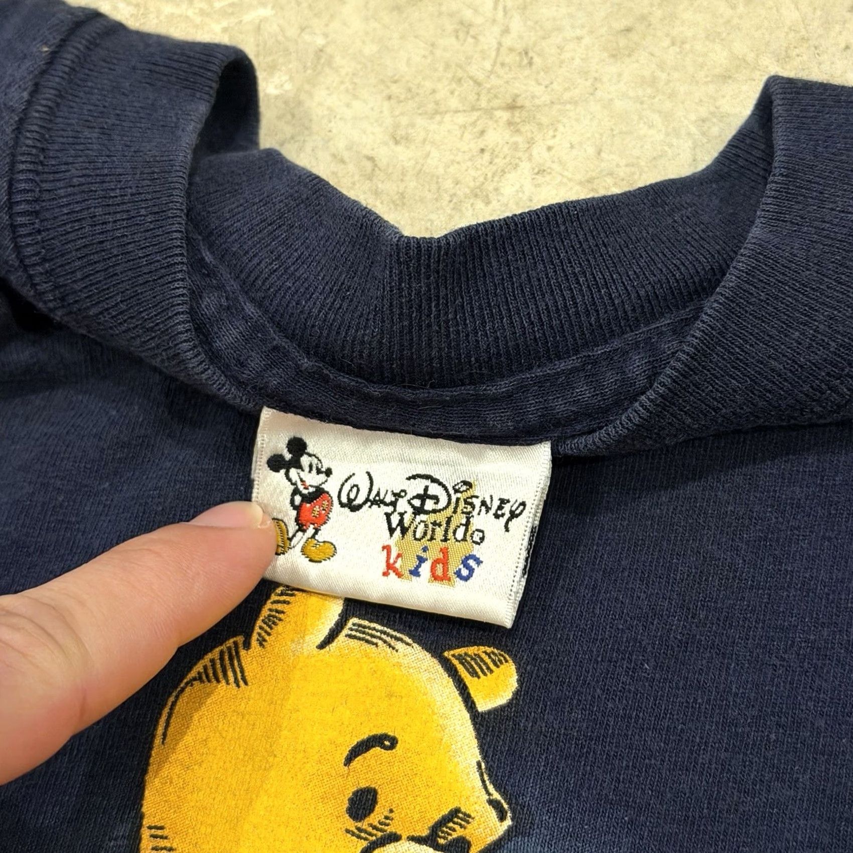 Disney VINTAGE Disney Winnie the Pooh Crew Neck Tee Shirt Blue Sz Small Men Shirt Pooh Logo 90s Disney Graphic Tee Size US S / EU 44-46 / 1 - 3 Thumbnail