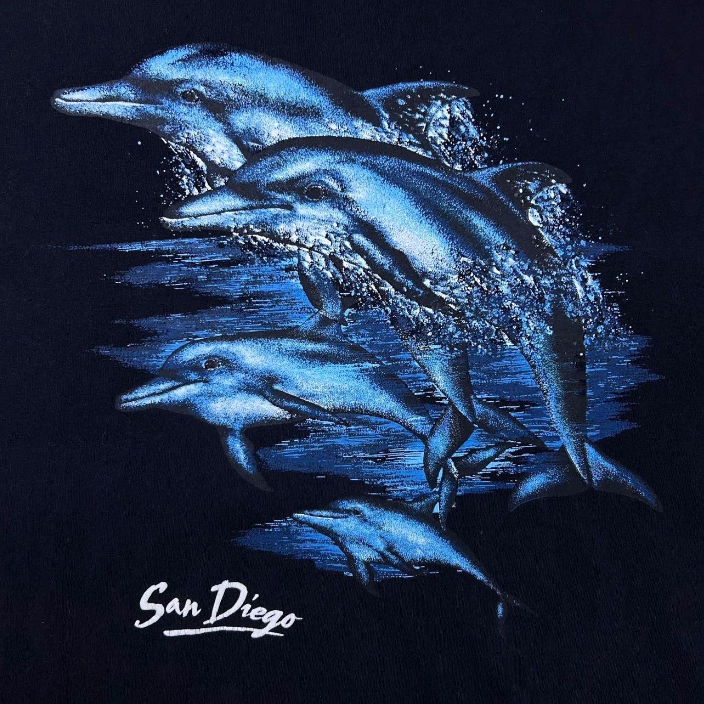 Vintage Vintage Oneita San Diego Dolphin Wildlife Graphic Black T-Shirt Large Men's Regular Cotton 90s Womens? Size US L / EU 52-54 / 3 - 5 Thumbnail