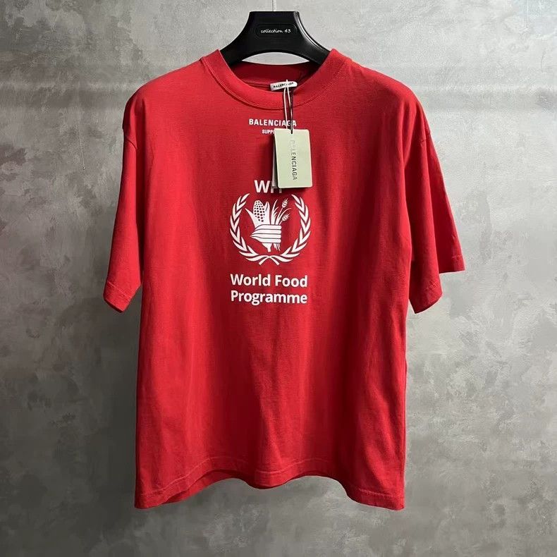 Balenciaga Balenciaga Loose crewneck short sleeve T-shirt with red lo Size US XS / EU 42 / 0 - 1 Thumbnail
