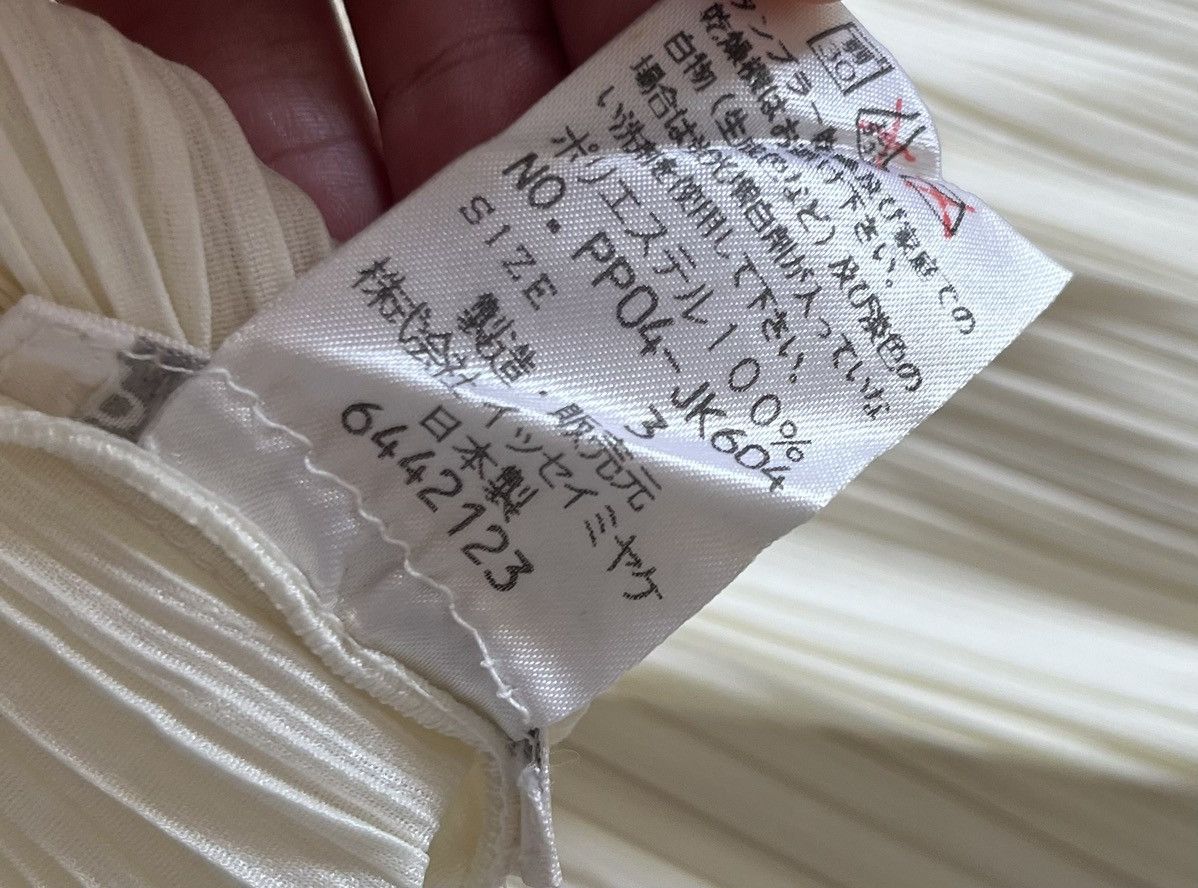 Pleats Please Issey Miyake Vintage Issey miyake pleats please cream turtleneck Size S / US 4 / IT 40 - 4 Thumbnail