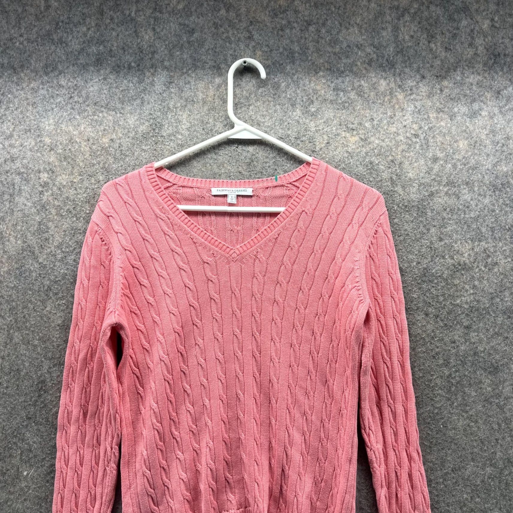Pinko VINTAGE Fairway & Greene Sweater Women Small Pullover V-Neck Pink Cable Knit Long Sleeve Size S / US 4 / IT 40 - 2 Thumbnail