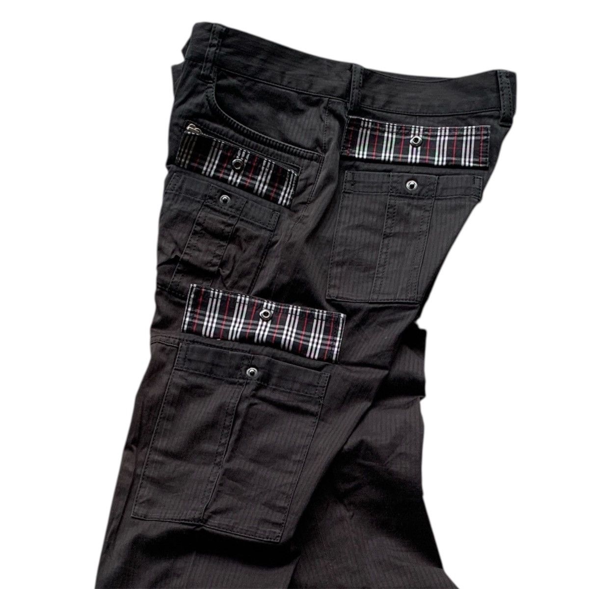 Burberry Burberry Black Label Multipocket Cargo Pants Size US 28 / EU 44 - 15 Thumbnail