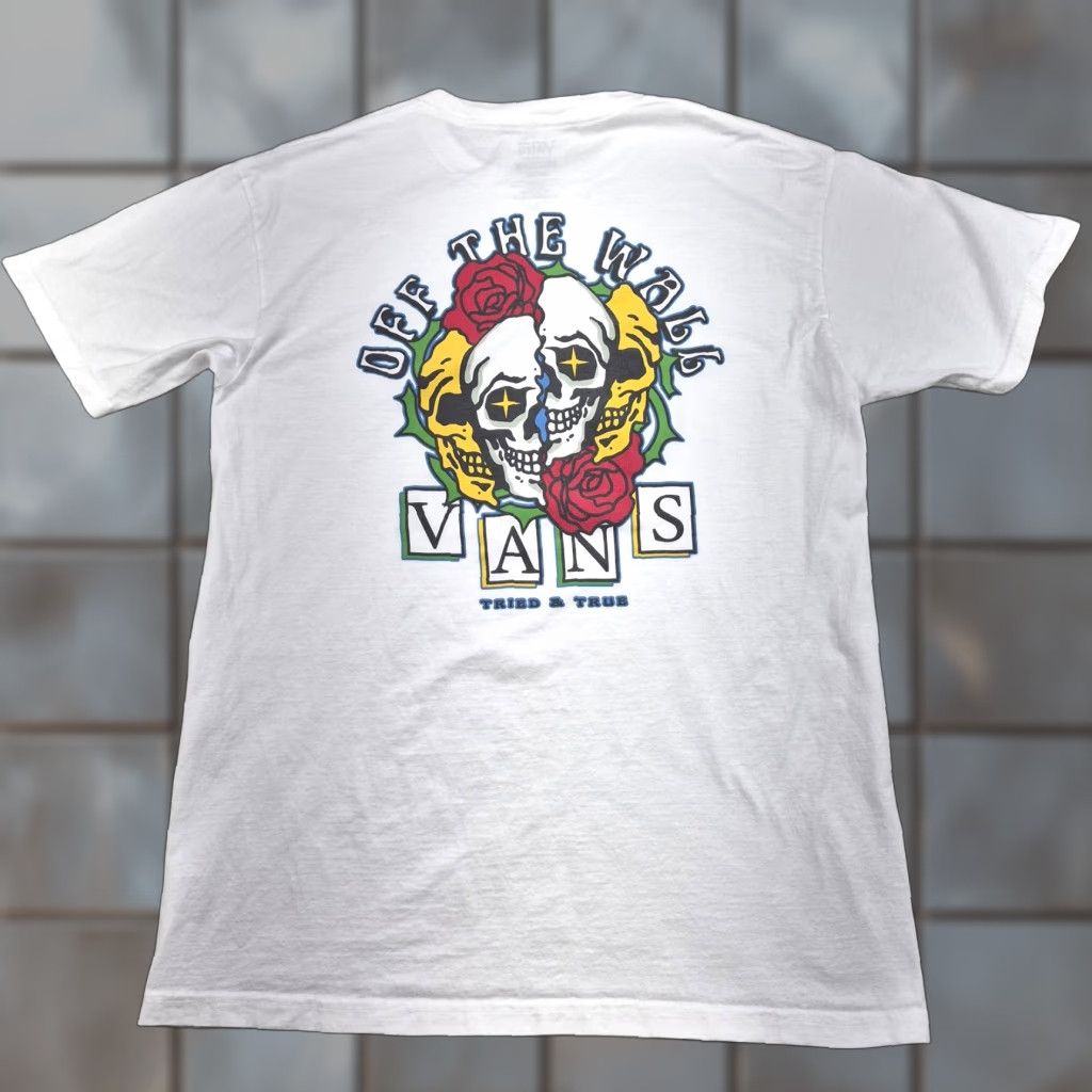 Vans **Off The Wall Skull Rose Vans Mens White Medium Graphic Tee** User: **White Medium Off The Wall Skull Rose Vans Mens Graphic Tee** Size US M / EU 48-50 / 2 - 1 Thumbnail