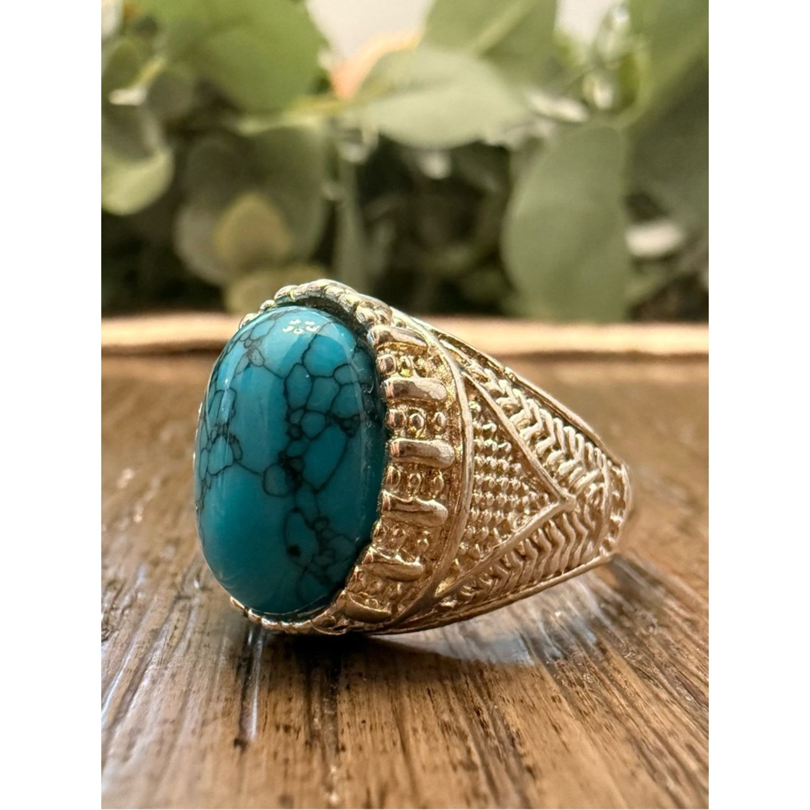& Other Stories Turquoise Howlite Cabochon Statement Ring Size ONE SIZE - 1 Thumbnail