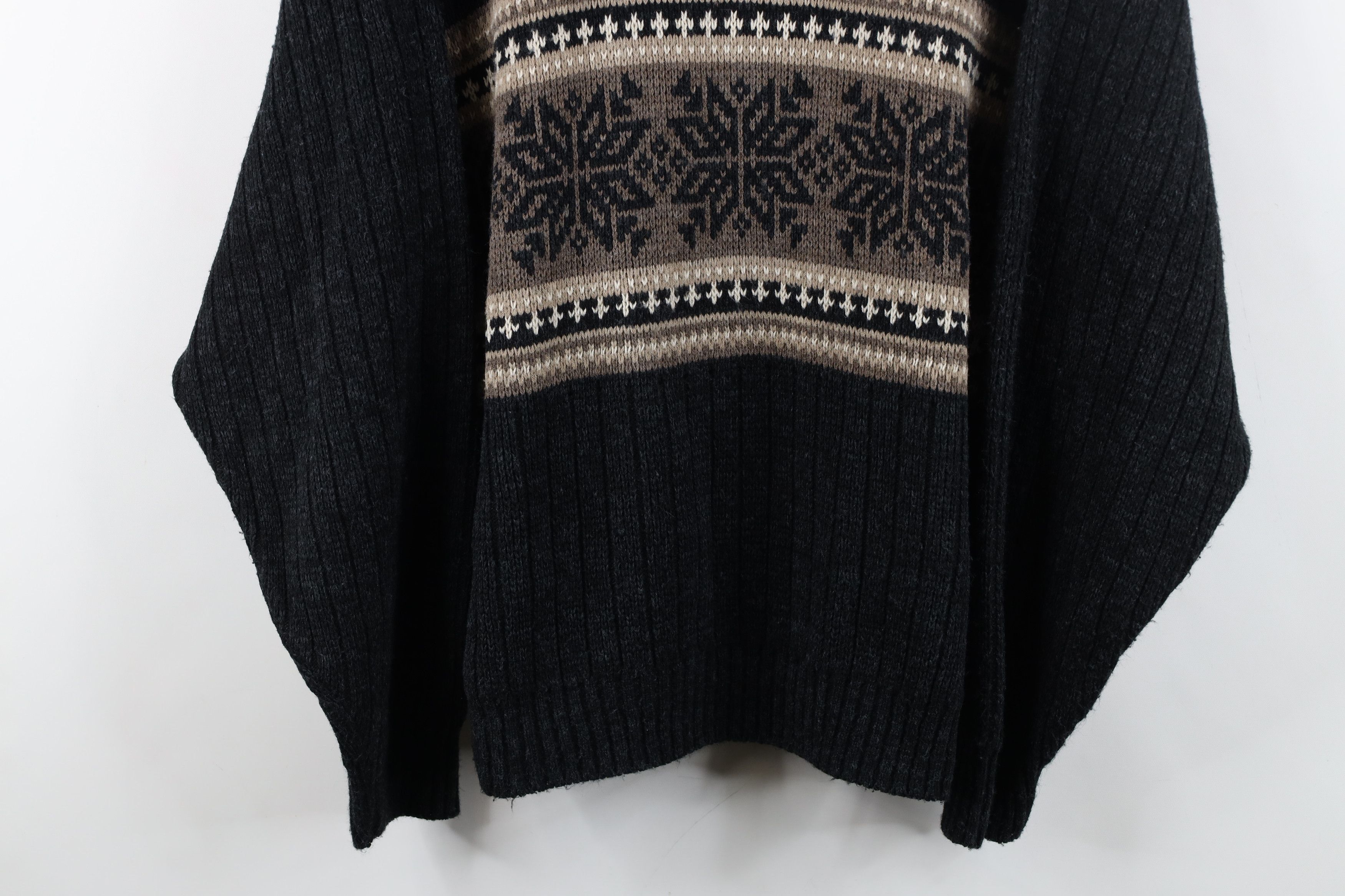 Vintage Vintage 90s Streetwear Snowflake Ribbed Knit Sweater USA Size US M / EU 48-50 / 2 - 3 Thumbnail