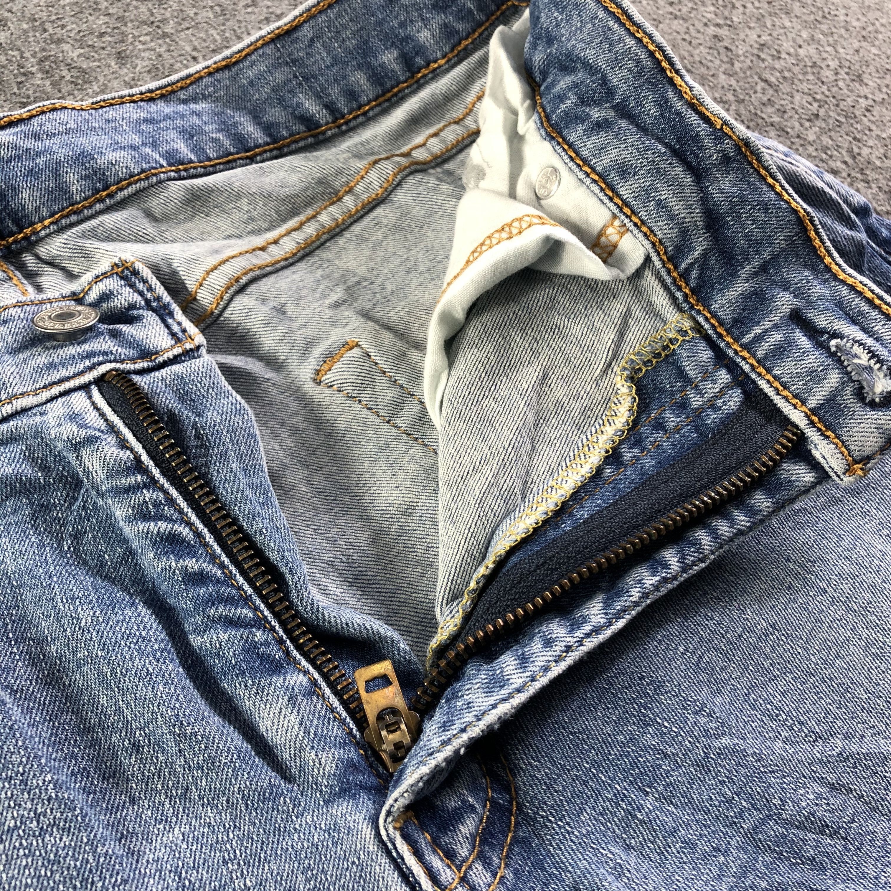Levi's Vintage Blue Wash Levis 511 Jeans-J4115 Size US 31 - 7 Thumbnail