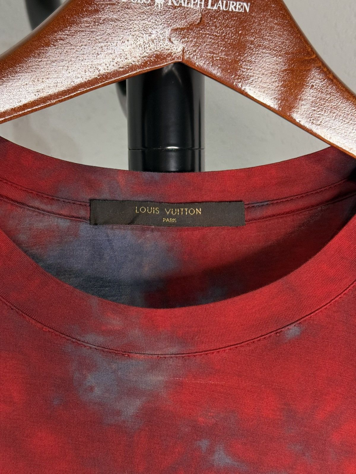 Louis Vuitton Louis Vuitton - Kim Jones Patched Tie Dye Tee Size US M / EU 48-50 / 2 - 3 Thumbnail