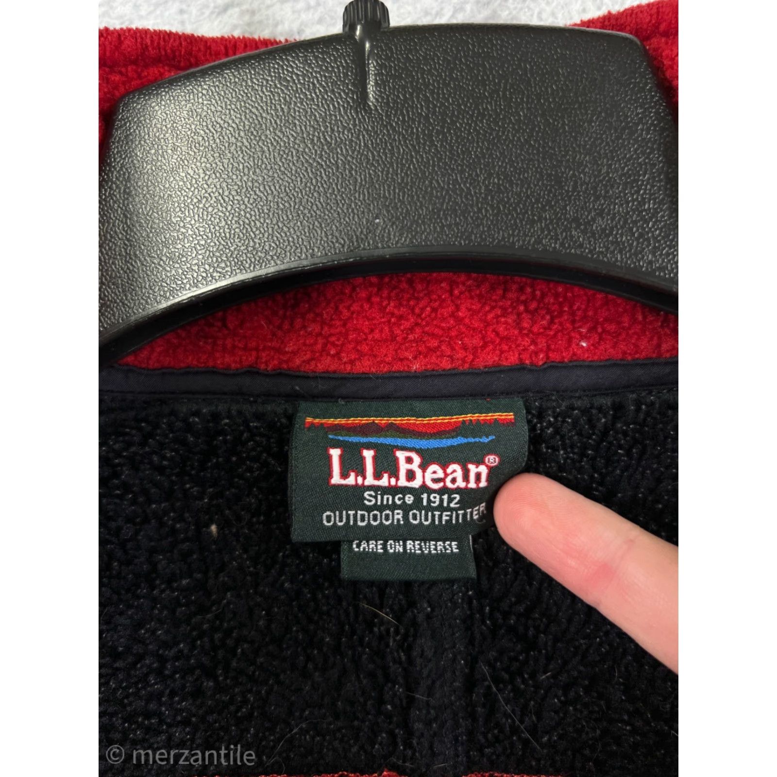 Vintage VINTAGE L.L. Bean Vest Womens M Red Black Full Zip 100% Polyester Fleece Line Vest Women M Red Black Zip Size M / US 6-8 / IT 42-44 - 6 Thumbnail