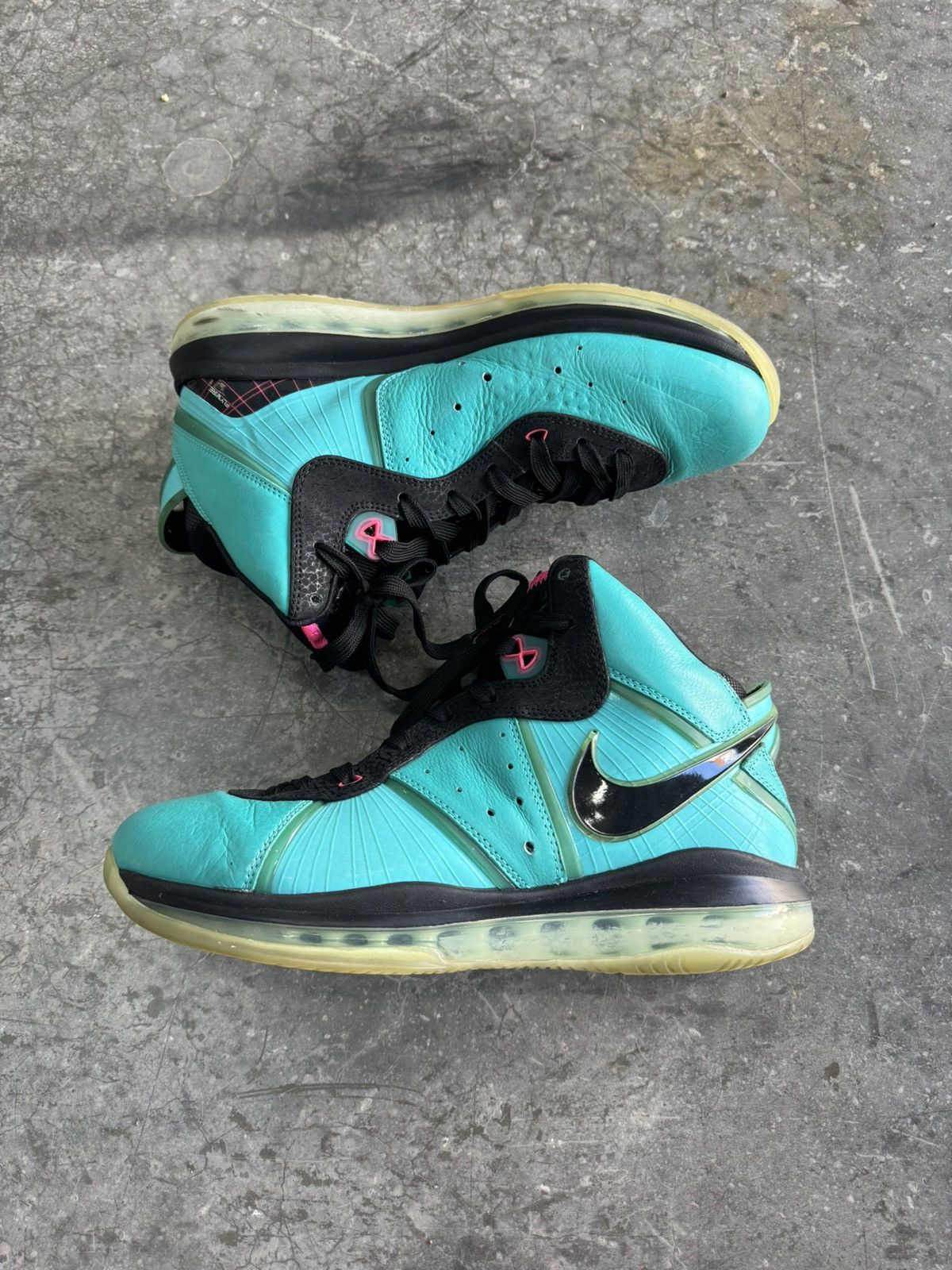 Nike Lebron 8 South Beach Size US 10.5 / EU 43-44 - 1 Thumbnail