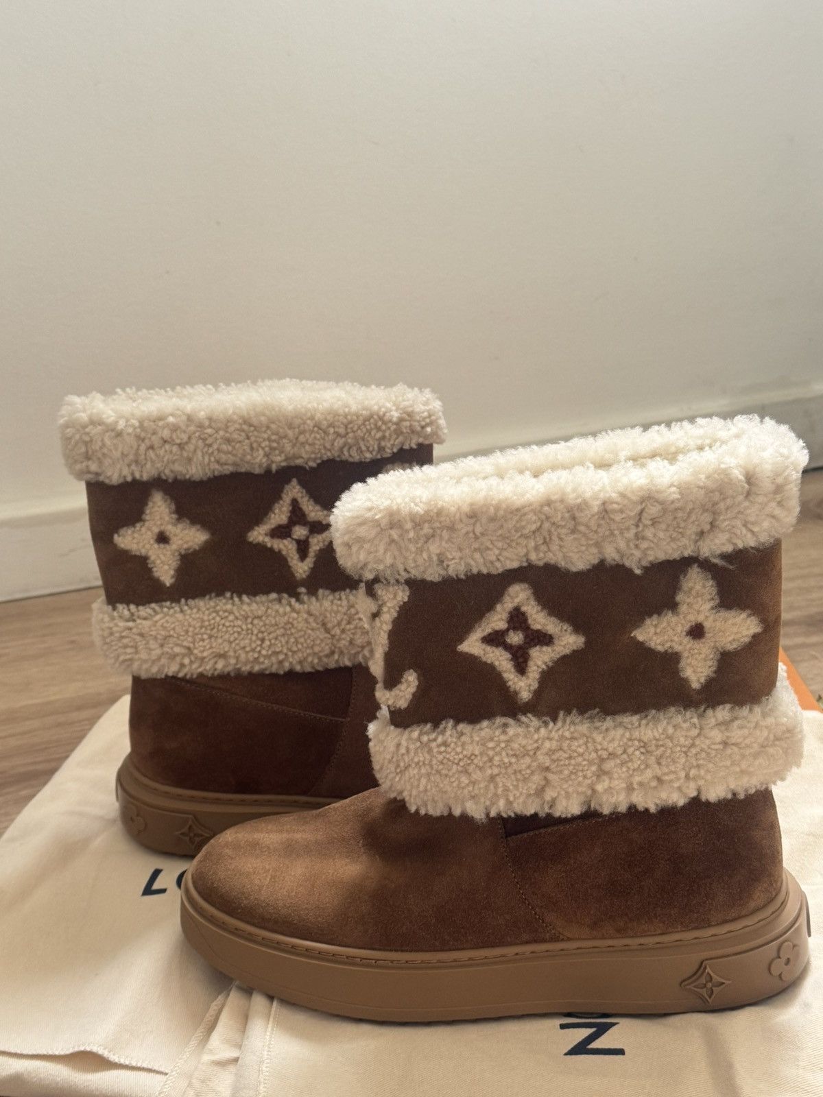 Louis Vuitton Louis Vuitton Snowdrop Boots Size US 8 / IT 38 - 11 Thumbnail