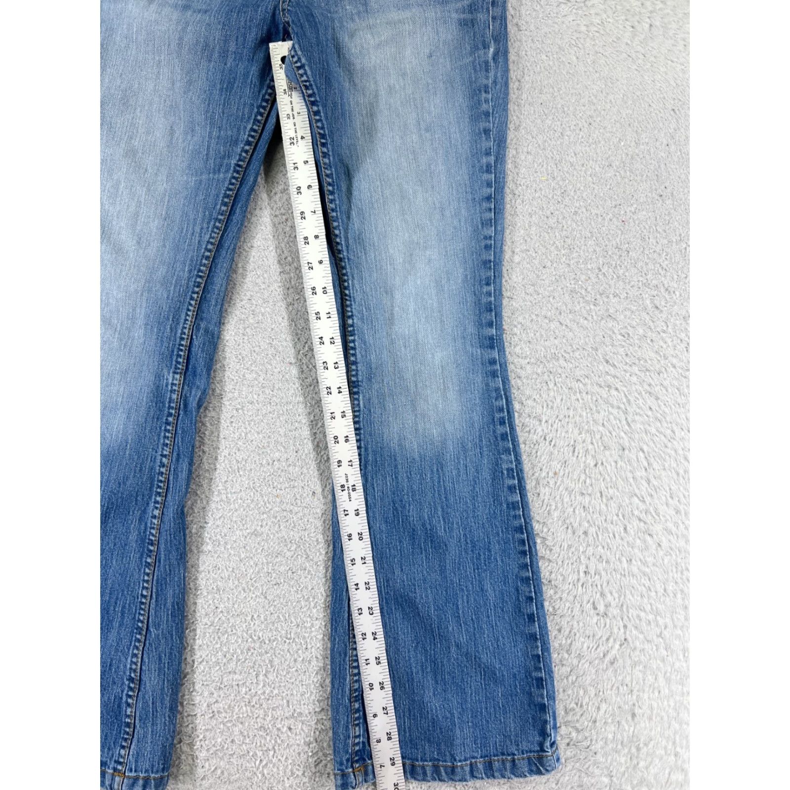 Vintage No Boundaries Jeans Womens 13 Flared Denim 30x30 Light Wash Cotton 5-Pocket Stretch Womens Size 34" / US 12 / IT 48 - 7 Thumbnail