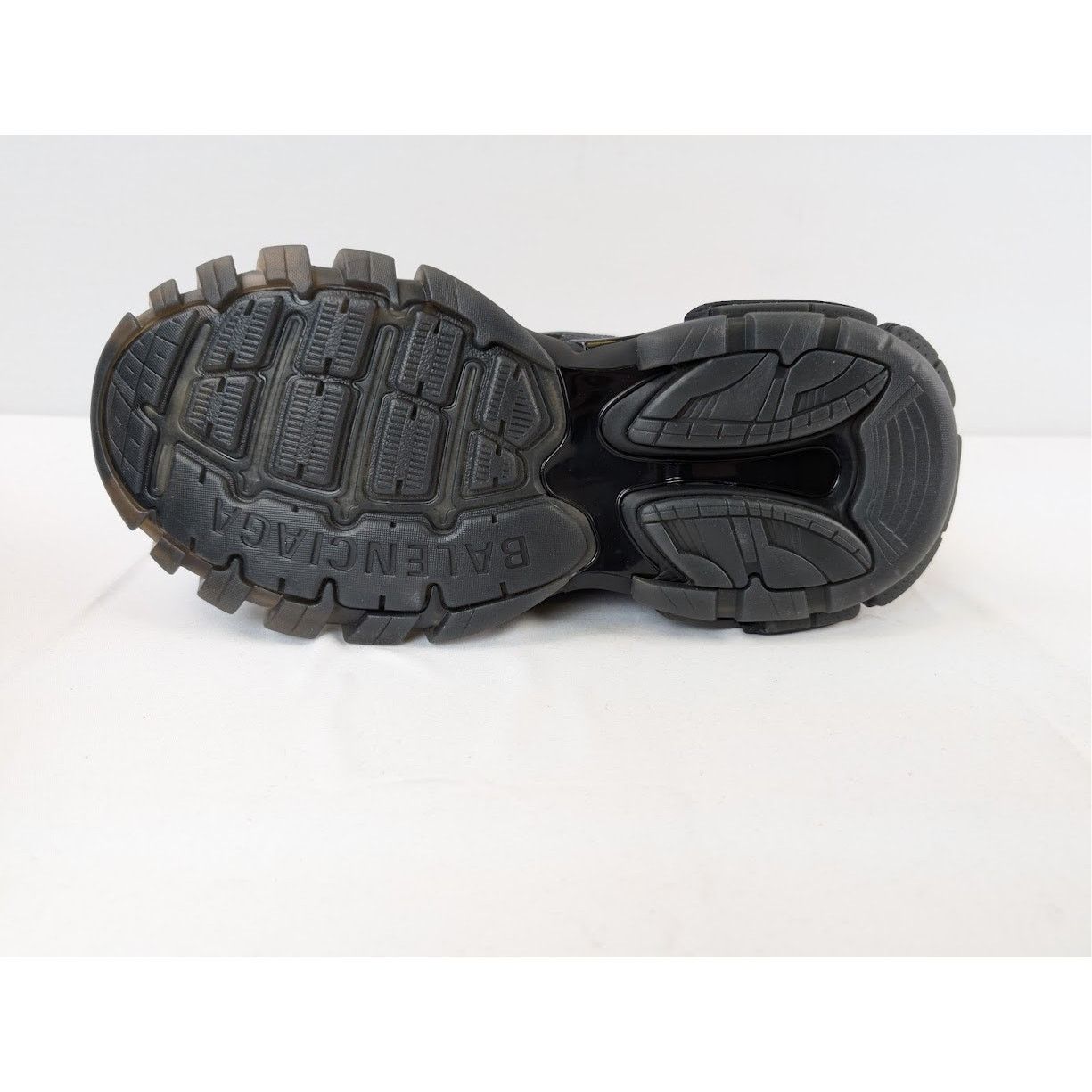 Balenciaga o1rshd1 Q:2 / Track.2 Open Sneakers in Black Size US 11 / EU 44 - 13 Thumbnail