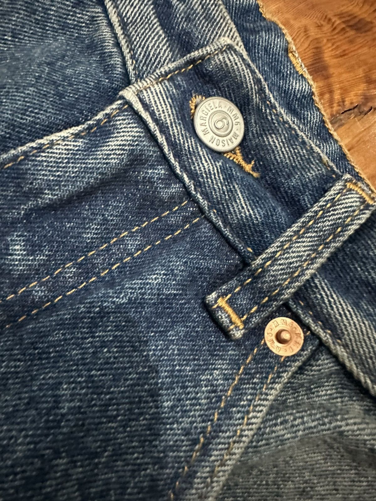 Maison Margiela MM6 Maison Margiela Navy Faded Jeans Size US 26 / EU 42 - 2 Thumbnail