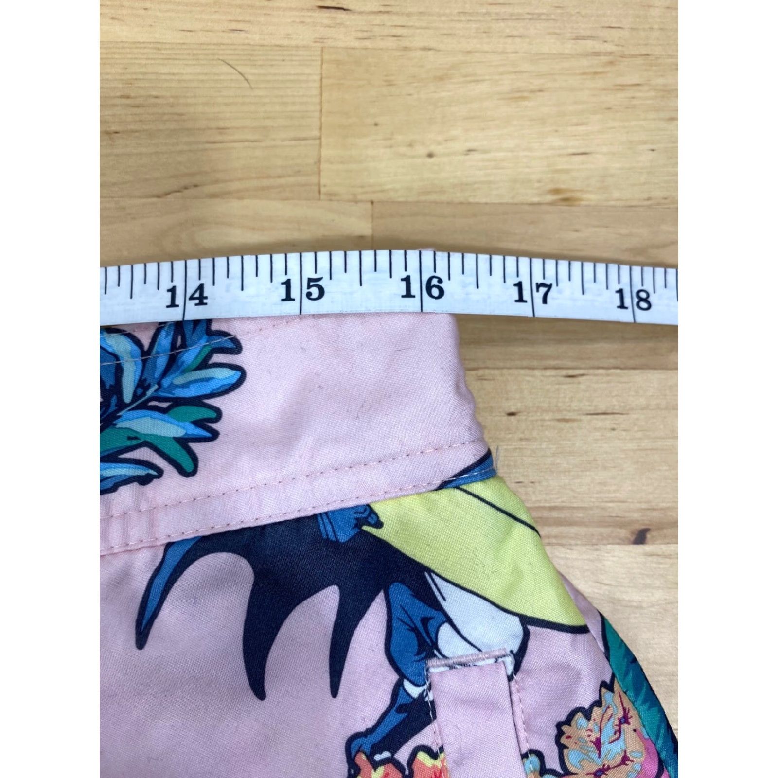 DC Comics VINTAGE Batman Floral Hawaiian Swim Trunks Board Shorts Sz Men's S #1602 Size US 29 - 5 Thumbnail