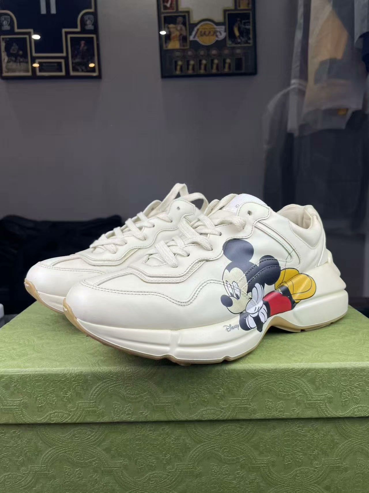 Gucci Gucci Collab Limited Beige Lowtop Sneakers 40 Men Size US 7.5 / EU 40-41 - 1 Thumbnail