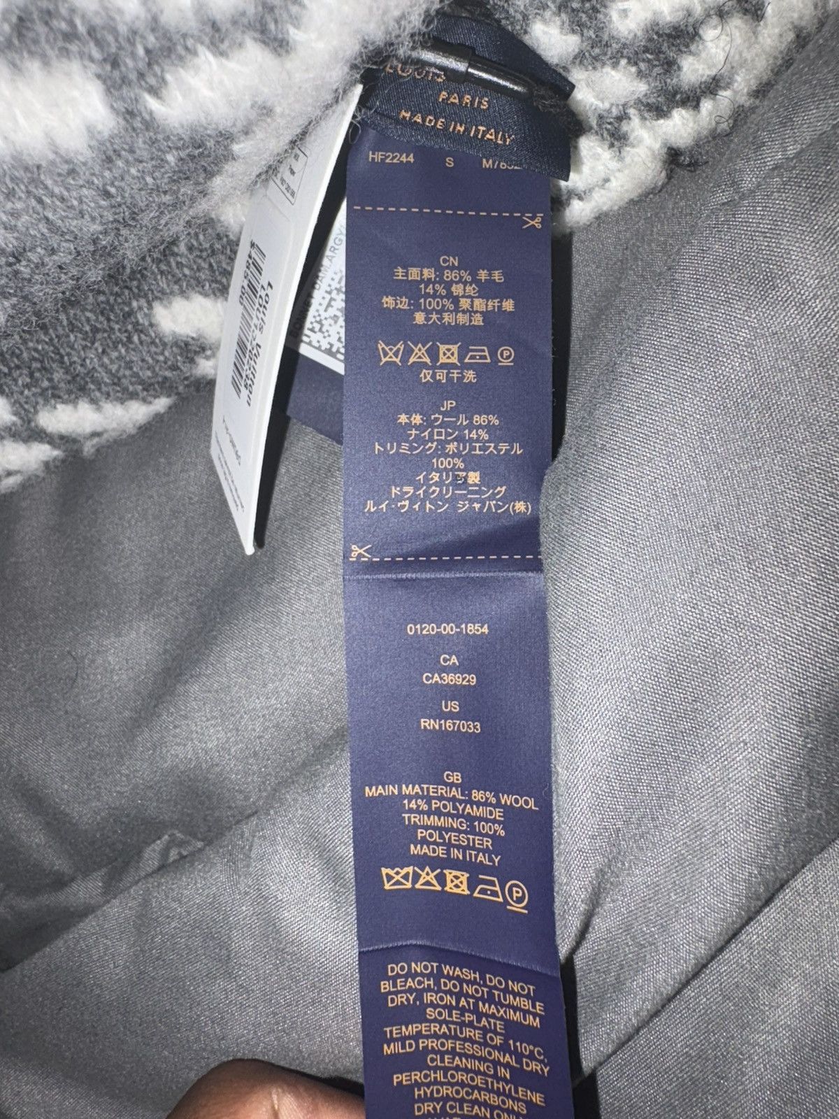 Louis Vuitton Louis Beanie Size ONE SIZE - 2 Thumbnail