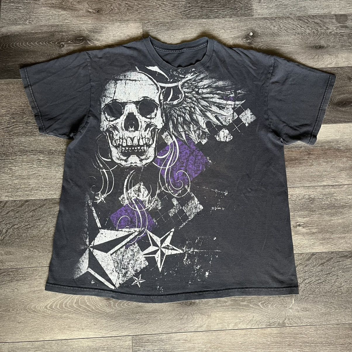 Vintage Vintage 2000s Affliction Style Skull Wings Star Graphic Tee Size US XL / EU 56 / 4 - 1 Thumbnail