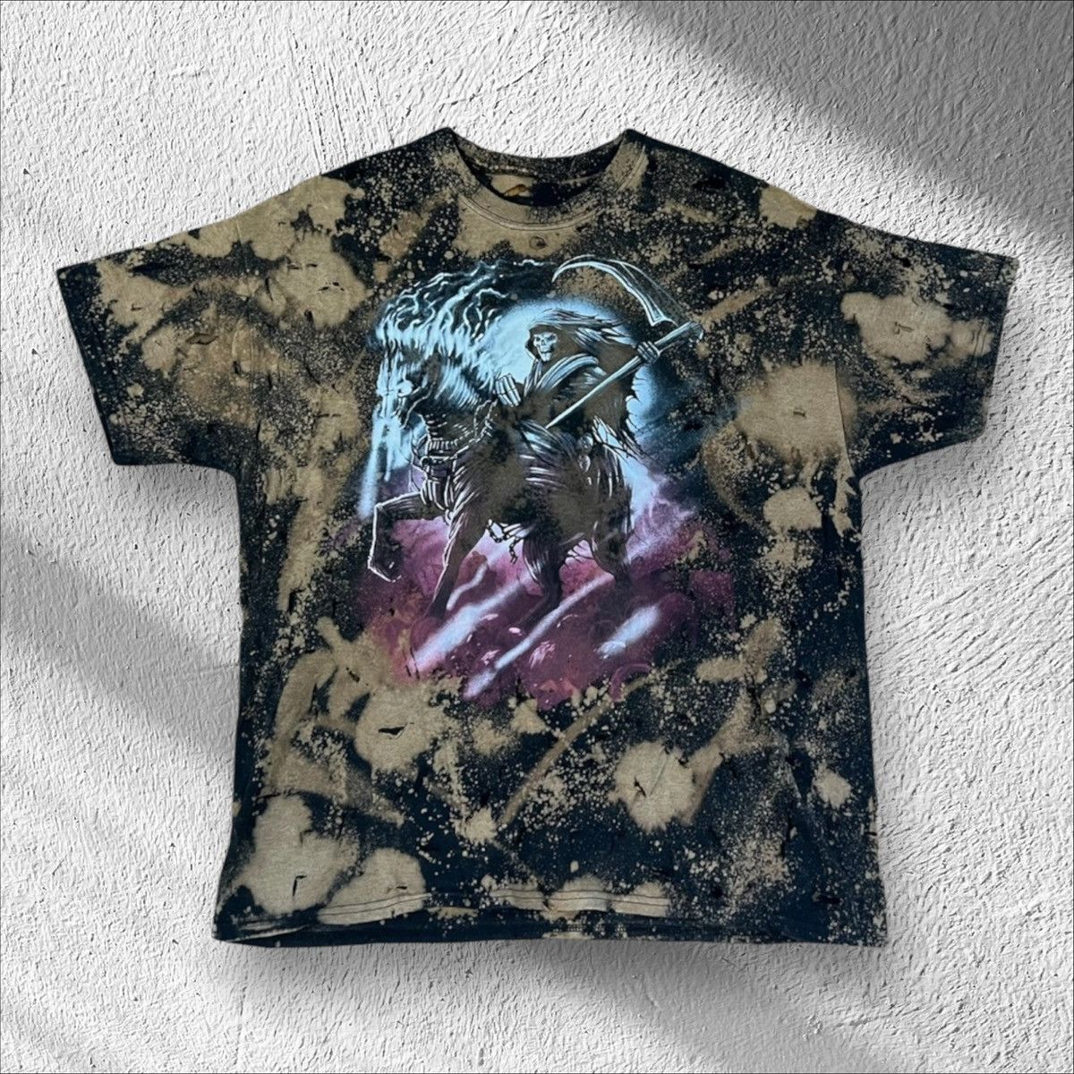 Vintage Vintage Grim Reaper Distressed Graphic Shirt XL Size US XL / EU 56 / 4 - 1 Thumbnail