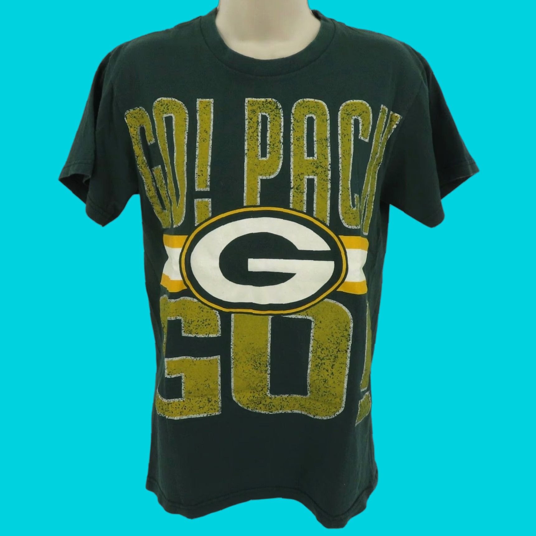 NFL NFL Unisex T-Shirt Shirt Go Pack Go Crew Neck Tee Green Bay Packers Small S (Adult) Womens?? Size S / US 4 / IT 40 - 1 Thumbnail