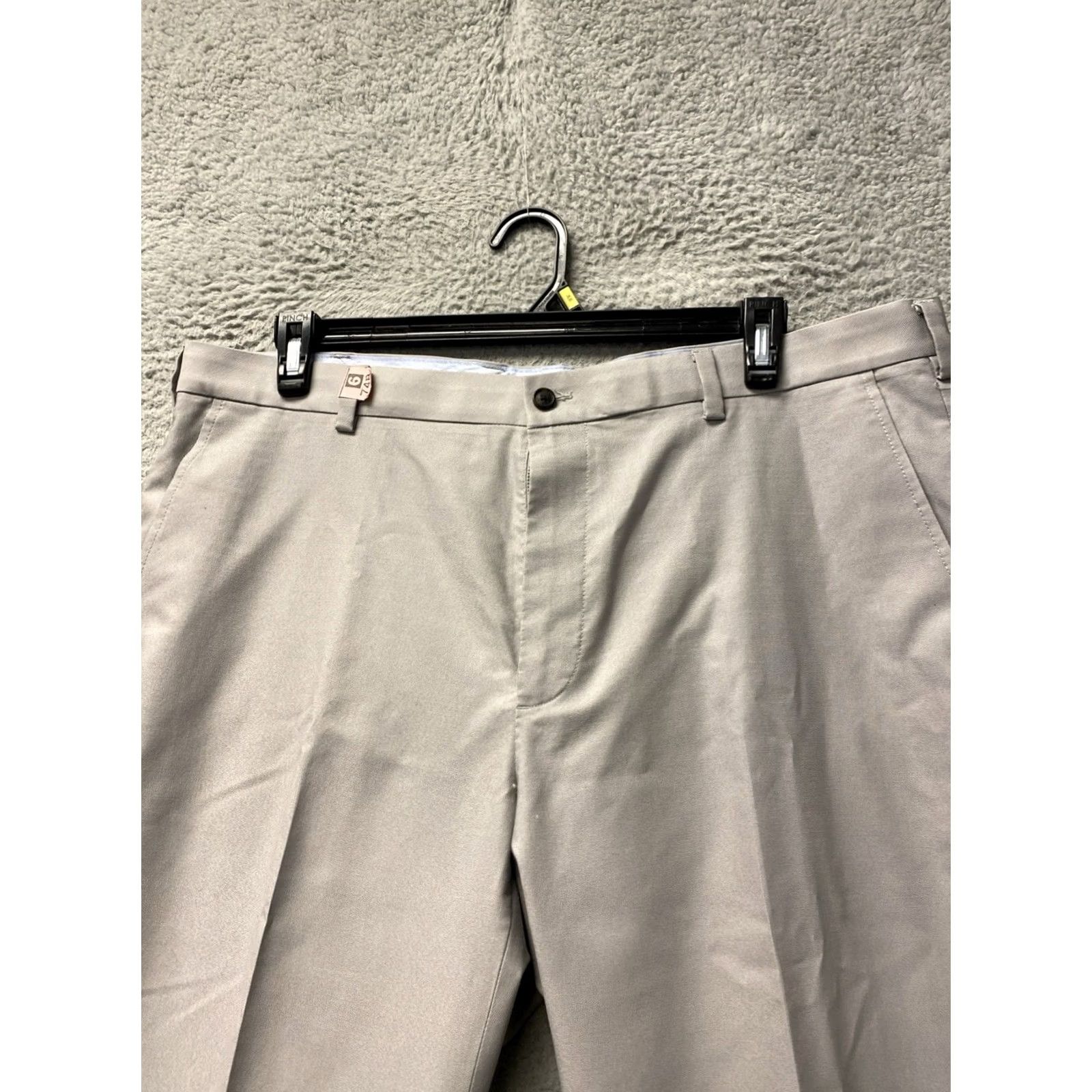 Brooks Brothers Brooks Brothers Chino Pants Men's 40x30 Light Gray Twill Clark Fit Advantage Chino Straight Leg Casual Shirt? Size US 40 / EU 56 - 6 Thumbnail