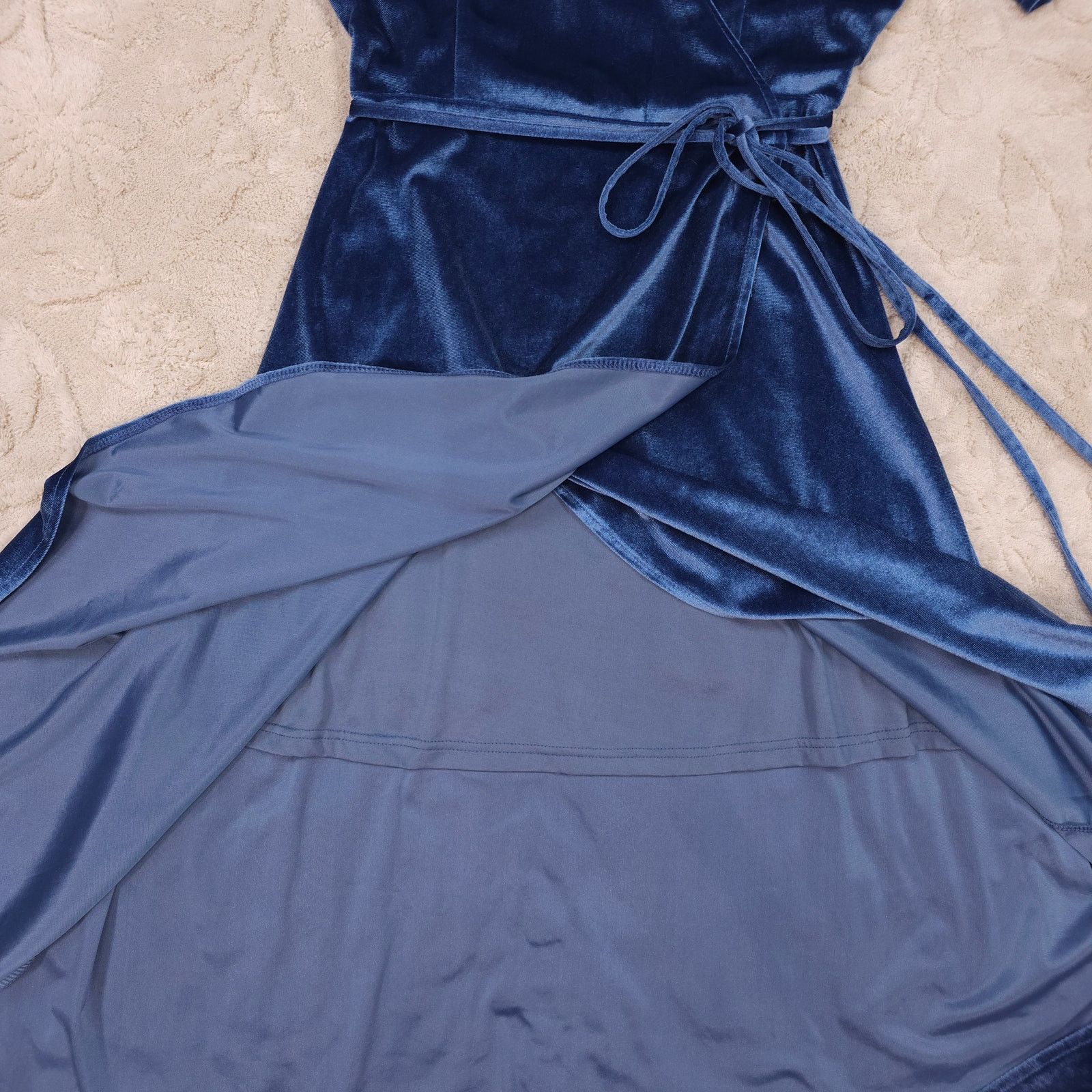 Other Baltic Born Allison Velvet Midi Dress Blue Sz Medium Size M / US 6-8 / IT 42-44 - 7 Thumbnail