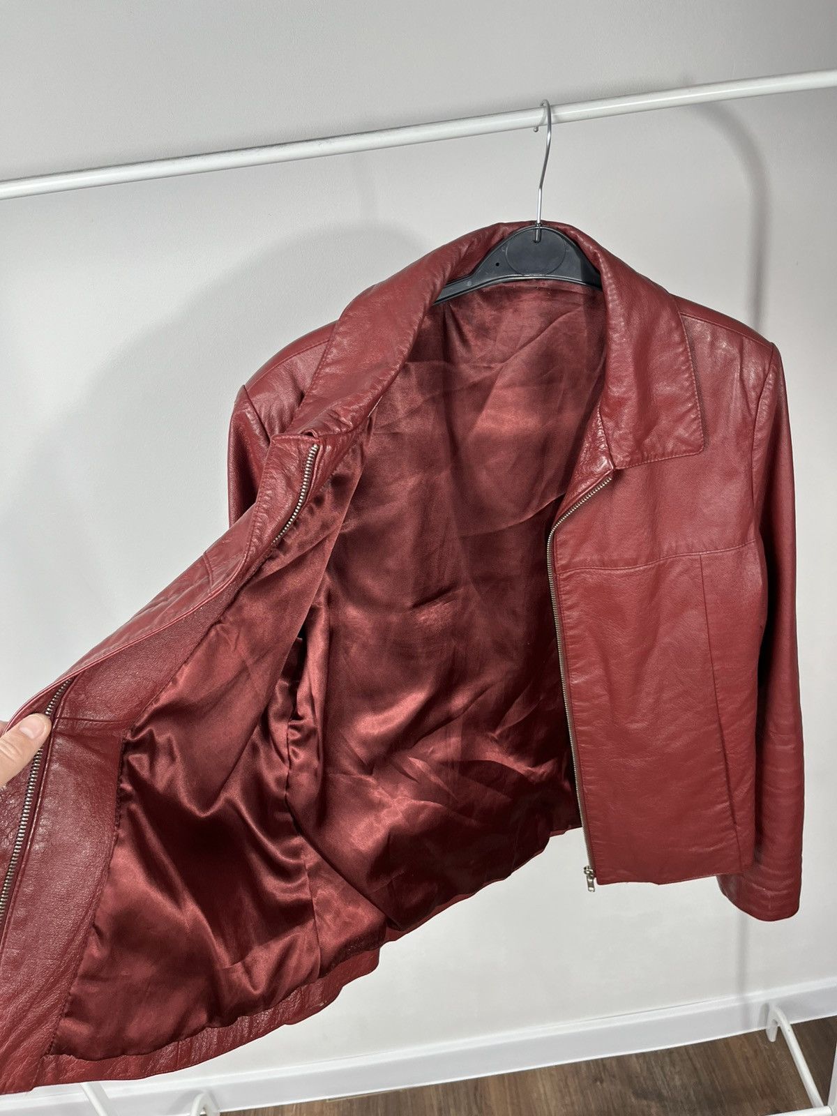 Leather Vintage Red Leather Jacket Womens Size 40 Zip Front Size S / US 4 / IT 40 - 11 Thumbnail
