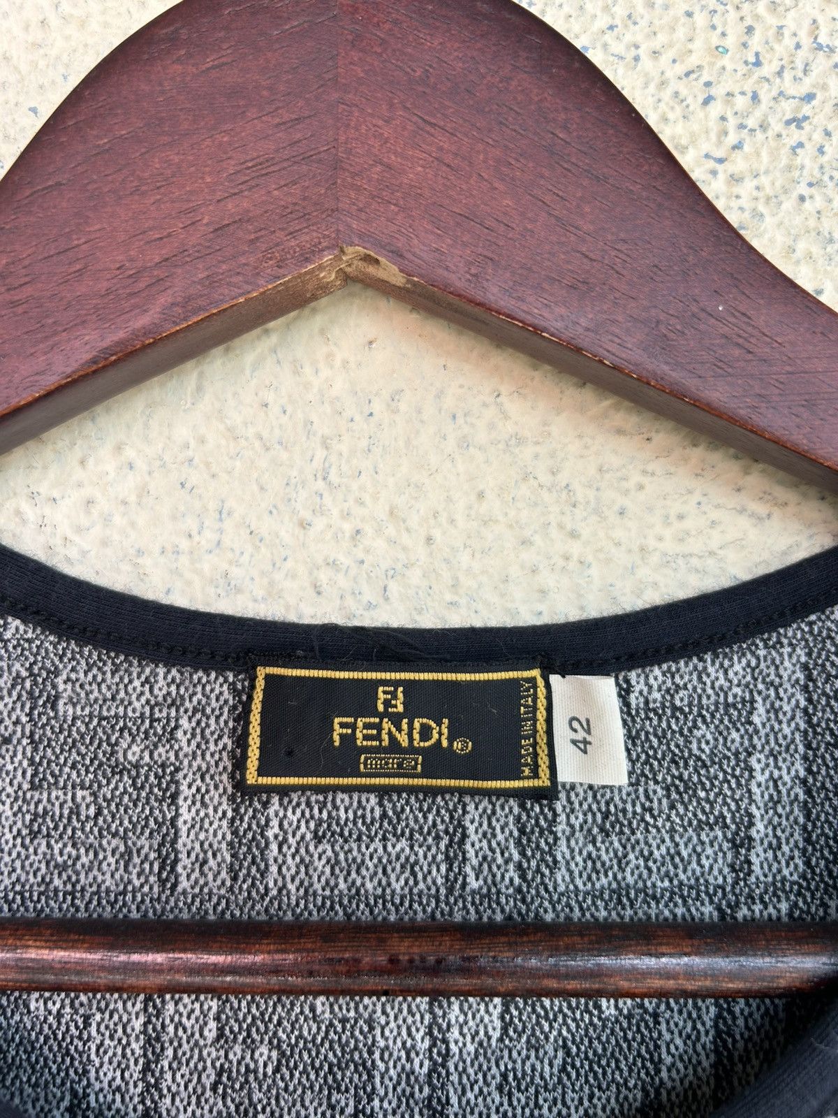Fendi Vintage Fendi Monogram Fleece Tshirt Size M / US 6-8 / IT 42-44 - 3 Thumbnail