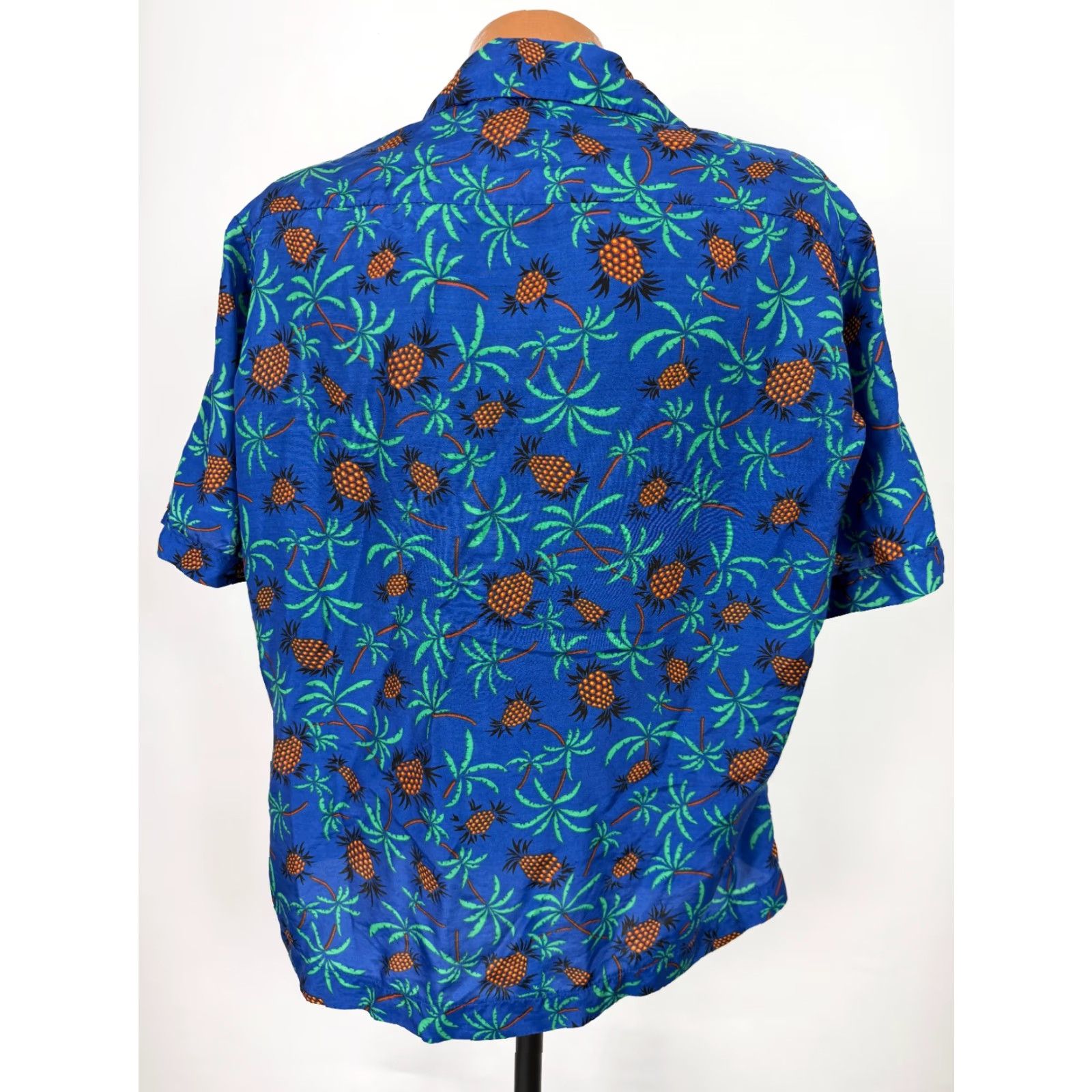 Vintage VINTAGE Minee Mo Pineapple Hawaiian Shirt Men Large Camp Palm Tree Silky Polyester Blue Short Sleeve Button-Up Collared Size US L / EU 52-54 / 3 - 6 Thumbnail