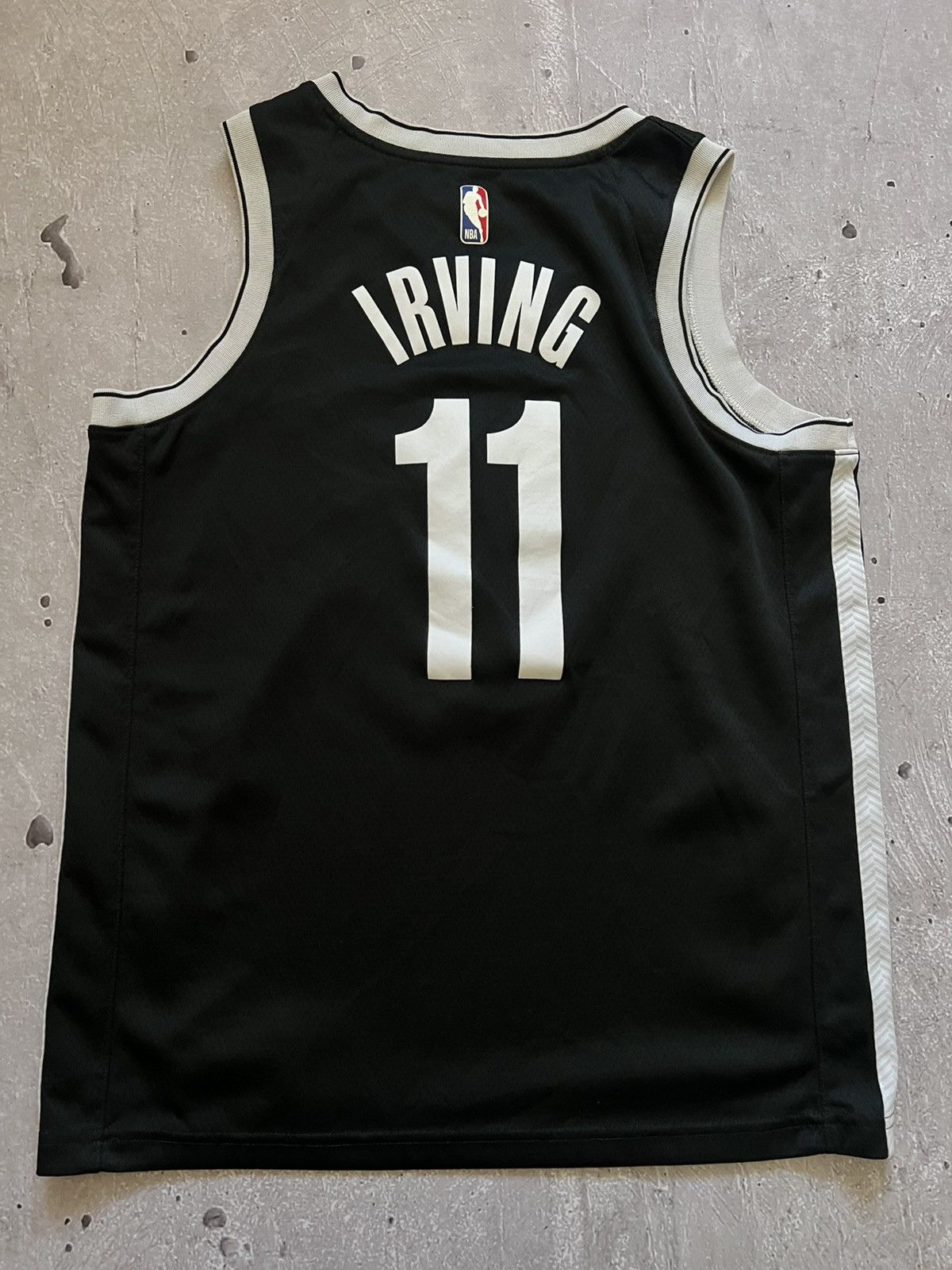 Nike Nike Brooklyn NBA Jersey Irving #11 Size L Size US L / EU 52-54 / 3 - 12 Thumbnail