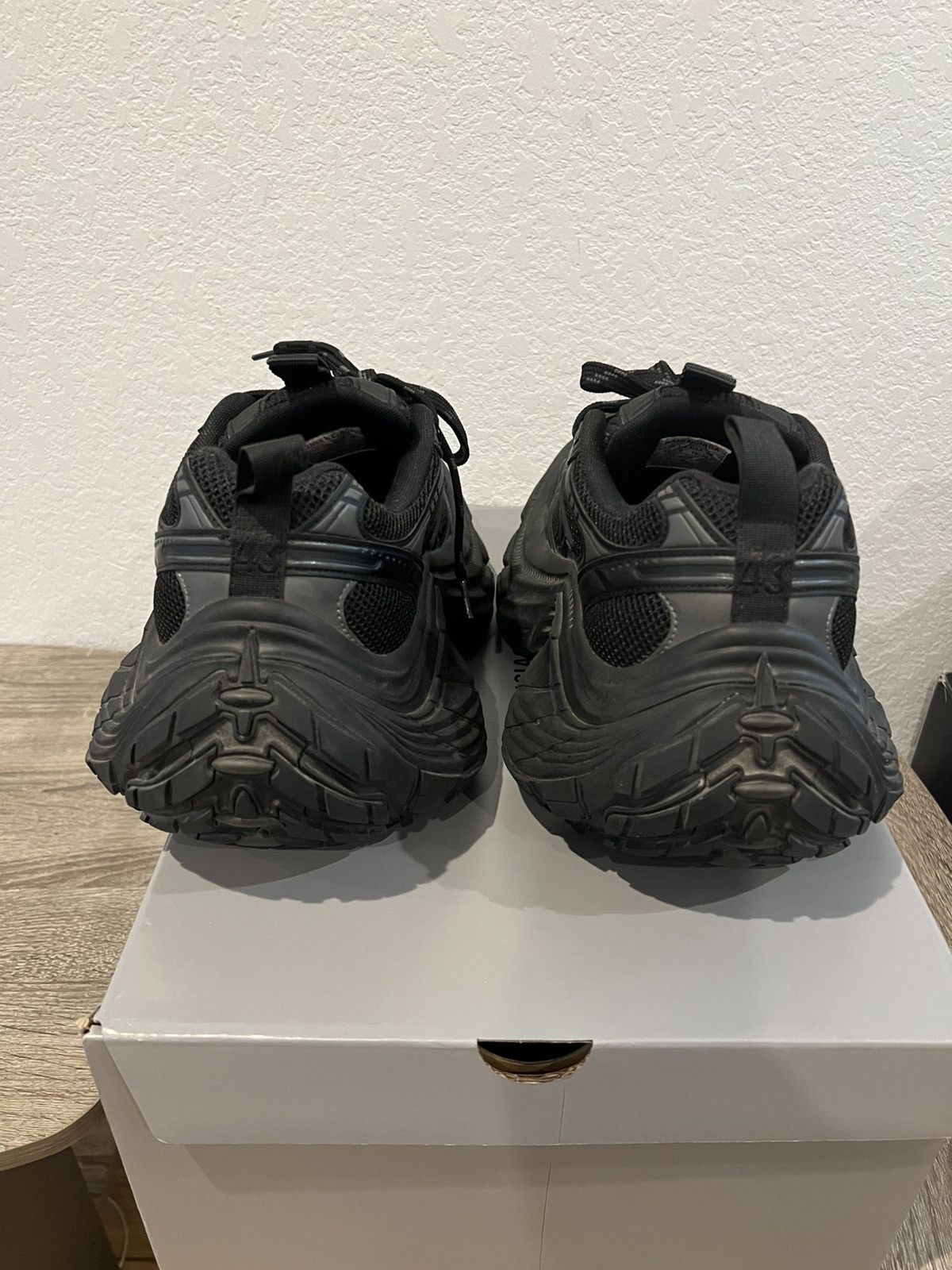 Balenciaga Balenciaga 10XL Black Size US 10.5 / EU 43-44 - 4 Thumbnail