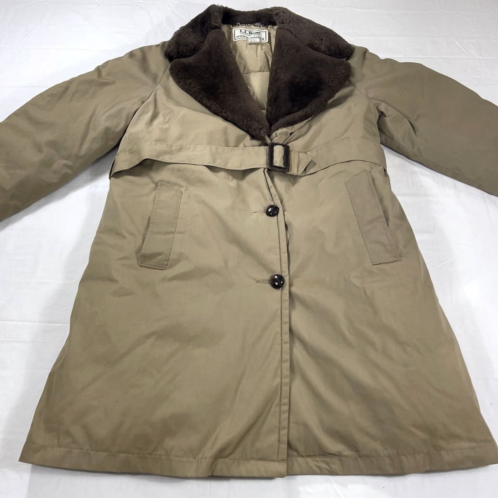 Vintage VINTAGE L.L. Bean Down Mainer Jacket Parka Belted 18 Beige Womens 80s USA Size XXL / US 16-18 / IT 52-54 - 2 Thumbnail